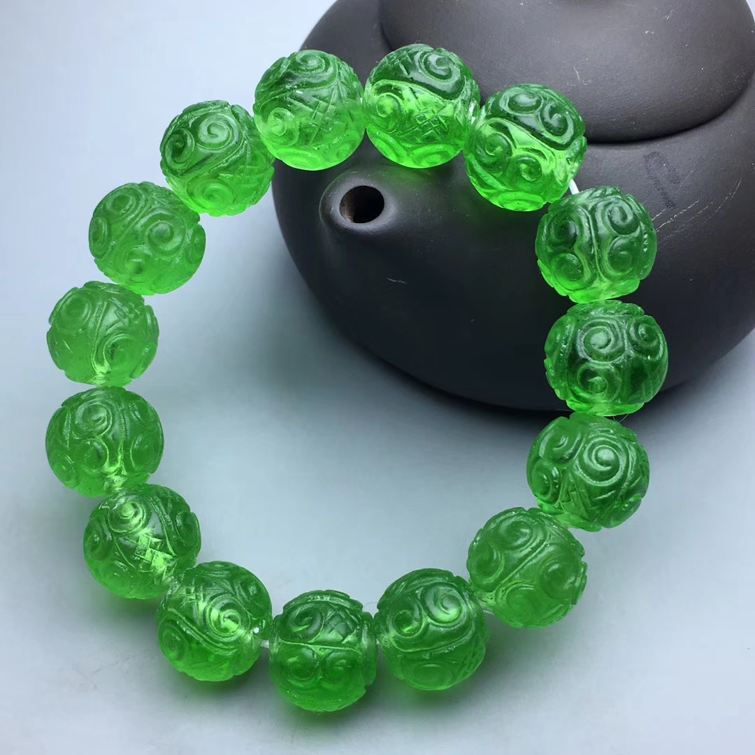 Han Dynasty old glass pure hand-carved back-bead bracelet bracelet string shallow green glass string of pearl bead male and female couple