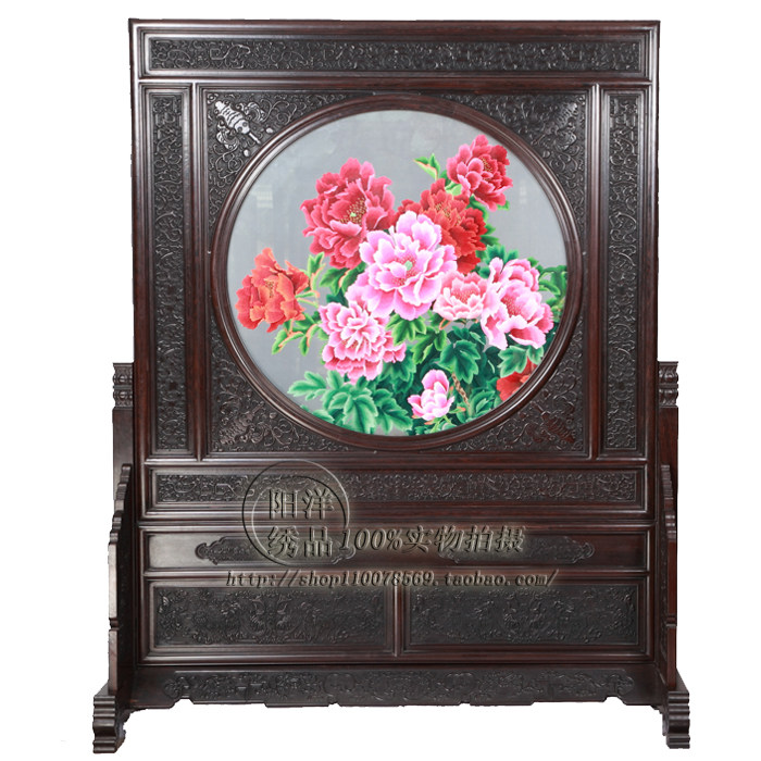 Suzhou embroidery screen custom-made partition company floor screen floor screen hand-embroidered chicken wing wood frame hall entrance
