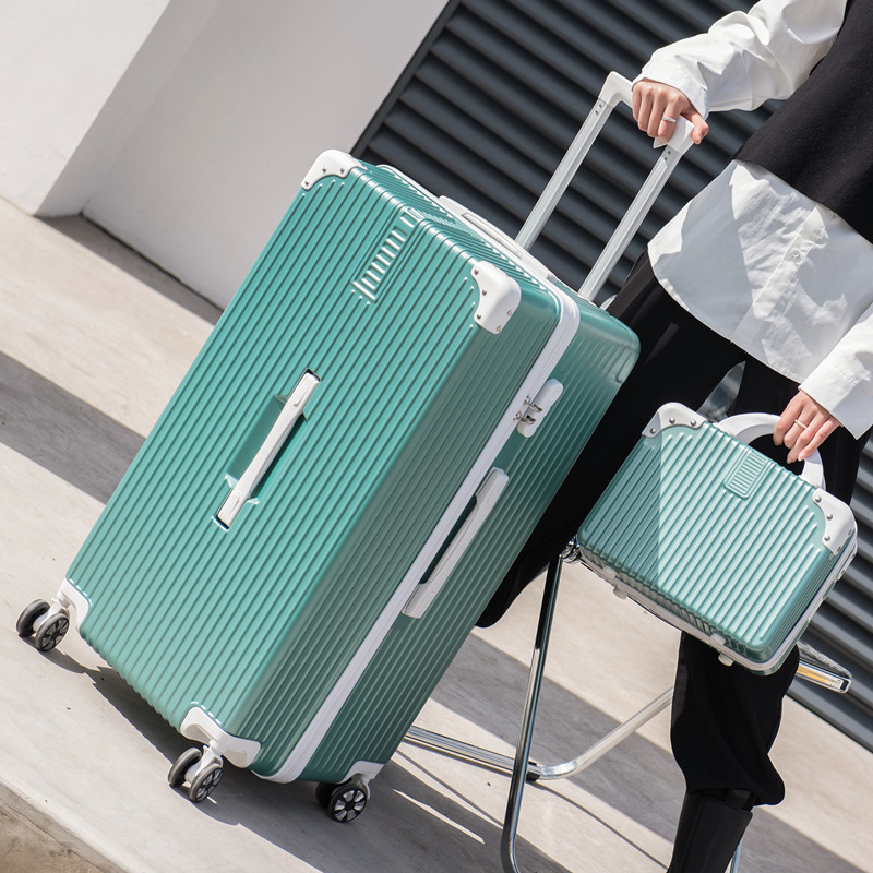 Small fresh suitcase for men and women 24-inch universal wheel trolley case 28-inch oversized suitcase 20-inch password boarding case