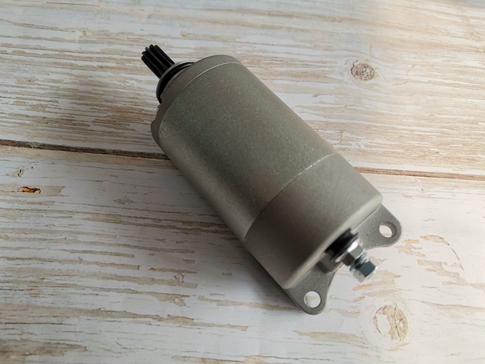 Suitable for locomotive accessories off-road car 145 chain engine CB125-150 start motor start motor