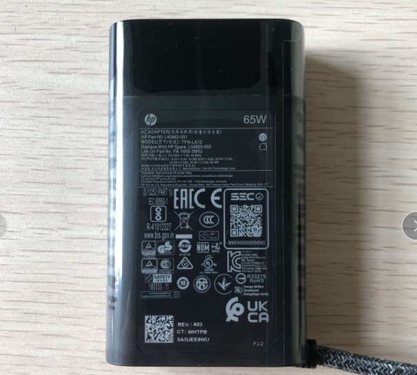 New Original Hp 65W Usb-C Power Adapter P/N:L04650-850 L45962-001 New Original Hp 65W Usb-C Power Adapter P/N:L04650-850 L45962-001