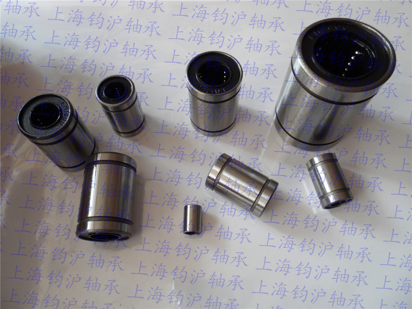 Miniature linear bearing LM4UU small bearing LM5UU inner diameter 4 5 outer diameter 8 10mm length 12 15mm
