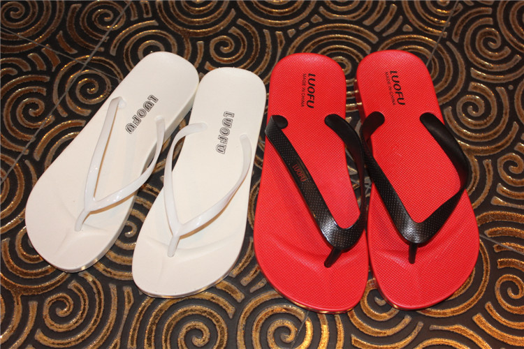 Mùa hè mới thời trang flip-flops Hàn Quốc phiên bản của dép nữ non-slip mang giày bãi biển nam giới và phụ nữ dép giản dị và dép đi trong nhà triều