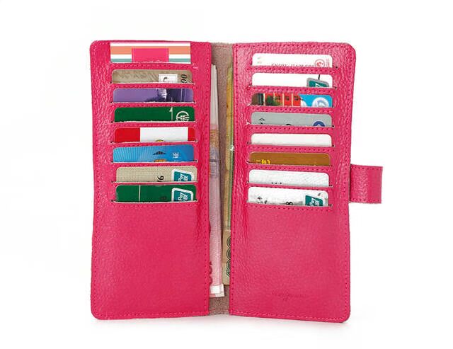 Một vài cái cuối cùng có giá rẻ hơn. Lange Pearlescent Candy 16-bit Case Case Keychain Set ví nam cầm tay