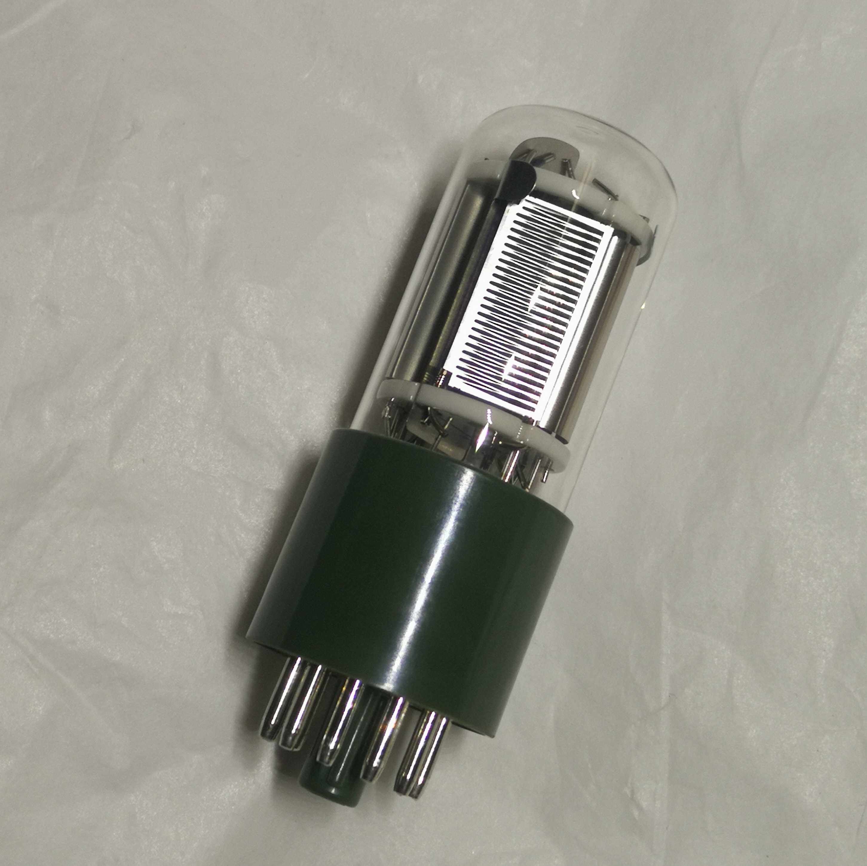 Hamamatsu R7518 Side window type double alkali photomultiplier spectral response range:185-730 nm