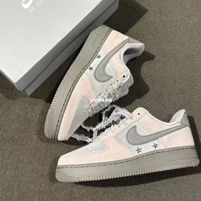 Nike 26Th Autumn Women's Color-Block Air Force 1 Af1 Sports Low-Top Sneakers Iz6168-001 Nike 26Th Autumn Women's Color-Block Air Force 1 Af1 Sports Low-Top Sneakers Iz6168-001