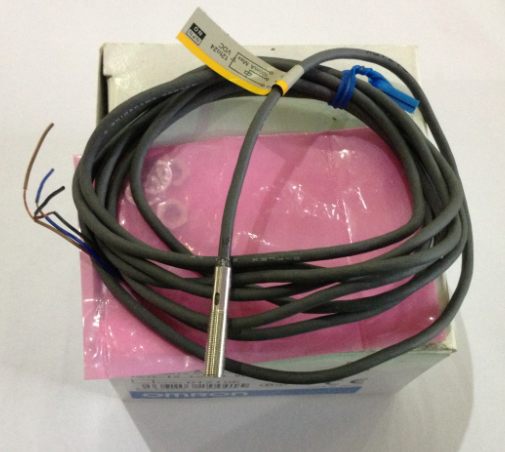 Supply original E2E-X1C1 E2E-X1C2 E2E-X1B1 proximity switch