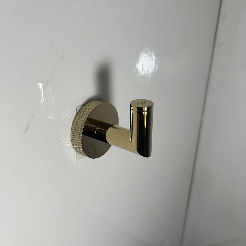 Italian Gessi, Hook, Made of Full Copper with Sufficient Weight, Knurled Patent Ring Series Shiny Gold Italian Gessi, Hook, Made of Full Copper with Sufficient Weight, Knurled Patent Ring Series Shiny Gold