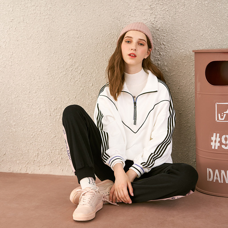 Sweatshirt femme KUOSE   en Coton - Ref 3216403 Image 4