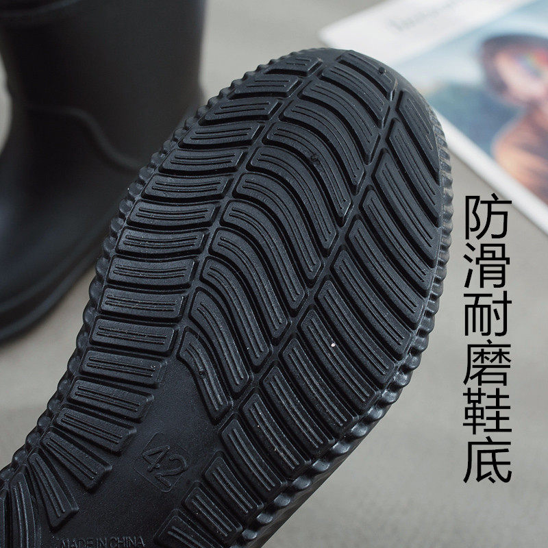 [USD 25.70] Spring and autumn fashion rain shoes stuffed men's rubber