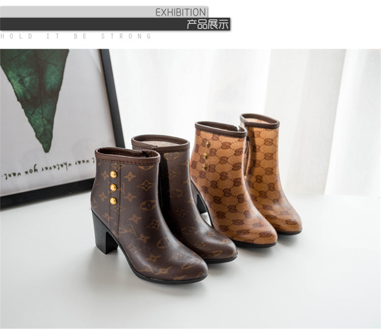 Chaussures en caoutchouc Moyen-âge, 40-60 ans,  élégant - Ref 932191 Image 10