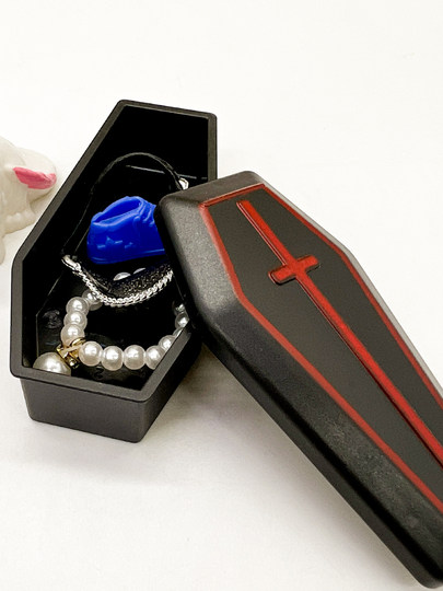 Toy Accessories Abs Material Cross-Border 8.2cm Small Coffin Small Material Can Store Halloween Trick Novelty Ornaments Decoration