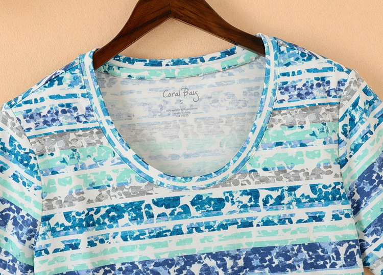 Kích thước lớn trung niên mẹ nạp bông bốn mươi tuổi 150 pounds t- shirt áo khoác chất béo mm mỏng phá vỡ mã chế biến một gói đầm dự tiệc cho người lớn tuổi