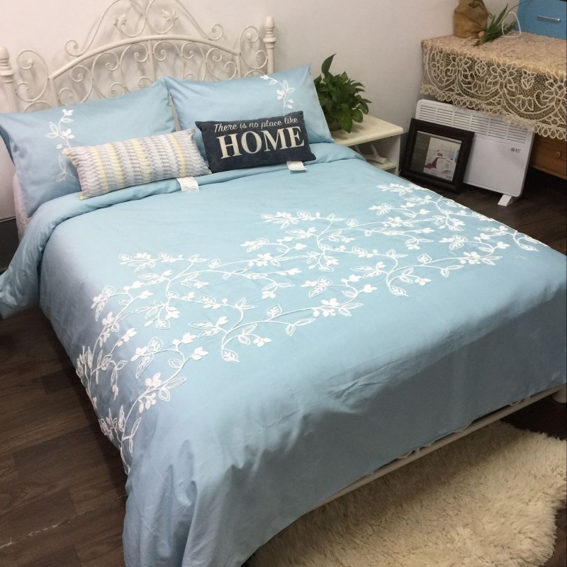 60 satin - grain foreign trade original cotton four pieces embroidery embroidery all cotton covered double - man satin is simple