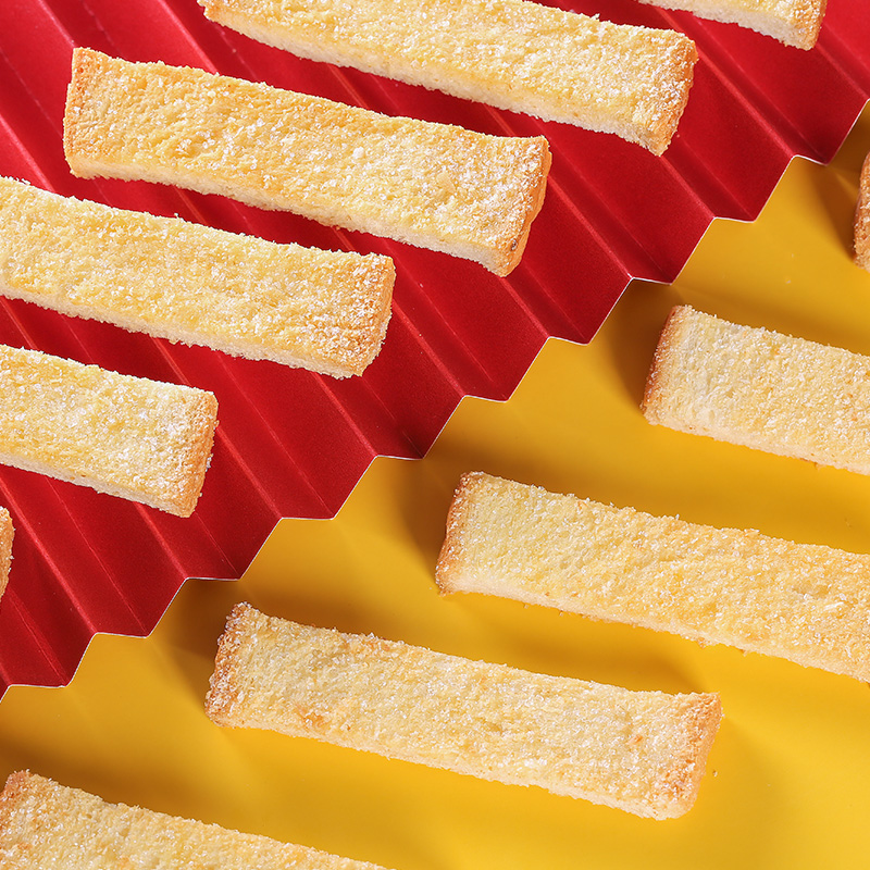 (Puree gourmet small bunk) cream crisp Taiwan flavored nutritious breakfast snacks Milk Aroma Bread Strips