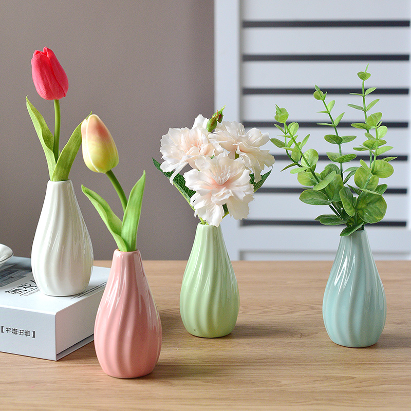 Small fresh fake flower simulation flower living room decoration decoration drying bouquet desktop small ceramic vase tulip decoration