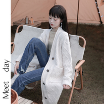 Autumn and winter lazy wind Japanese retro gentle wind loose soft waxy V collar outside long sweater cardigan coat women