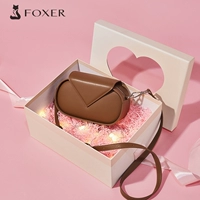 Коричневая подарочная коробка, открытка, розы, подарок на день рождения