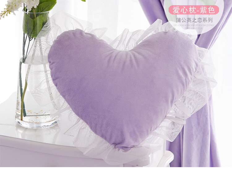 Nữ hoàng Hàn Quốc Đầu giường tựa lưng lớn Tình yêu Đệm Tatami Gối hình trái tim Gối Gối Eo tựa lưng Chăn gối văn phòng 3 in 1