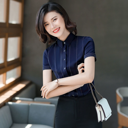 Комбинезон, пиджак классического кроя, летняя рубашка, большой размер, короткий рукав, облегающий крой