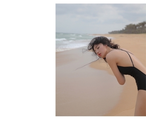 Màu đỏ ròng với cùng một đoạn Big Xiêm bikini bikini nhỏ ngực nhỏ tụ tập để che bụng thon gọn nước nóng tắm phù hợp với phụ nữ đồ bơi nữ một mảnh