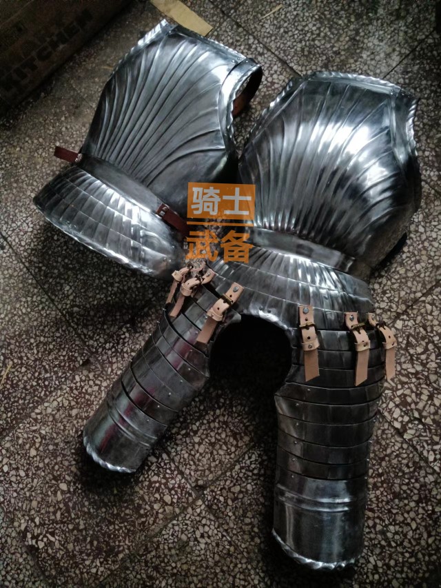 European Maximilian plate armor knight armor