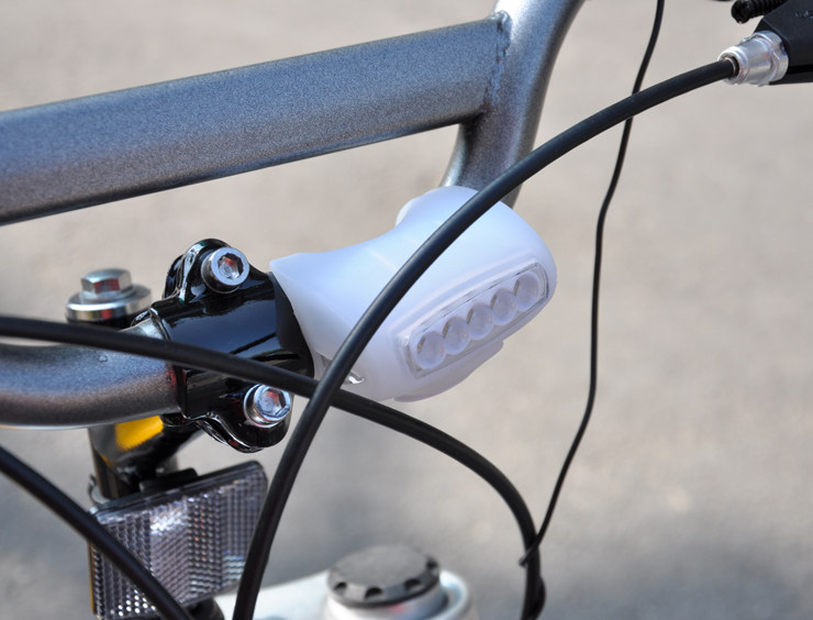 Eclairage pour vélo - phare - Ref 2401422 Image 8