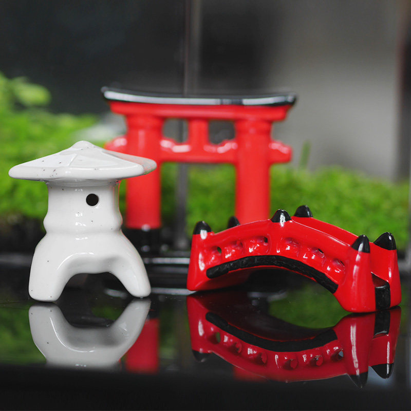 small fish tank ornaments