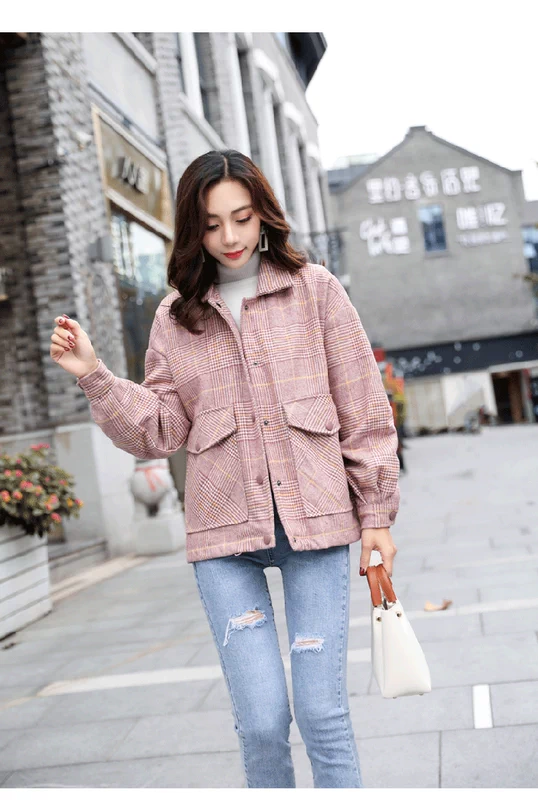 Áo len ngắn nữ 2018 mùa đông phiên bản mới của Hàn Quốc kẻ sọc retro kẻ sọc hoang dã tay áo dài nhỏ