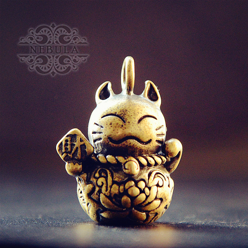 Solid brass vintage made old lucky cat lucky cat car keychain pendant pendant bag pendant