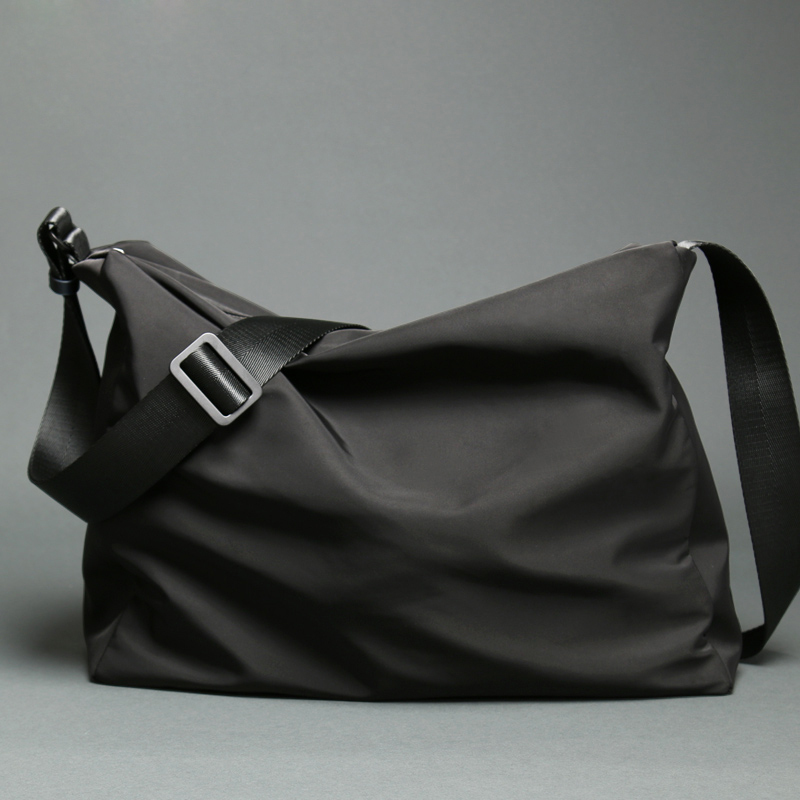 Xuanwei Men's Bag, Shoulder Bag, Sports Crossbody Bag, Unisex Travel Canvas Bag, Casual Bag, Large Bag, Trendy Horizontal Style, Large Capacity