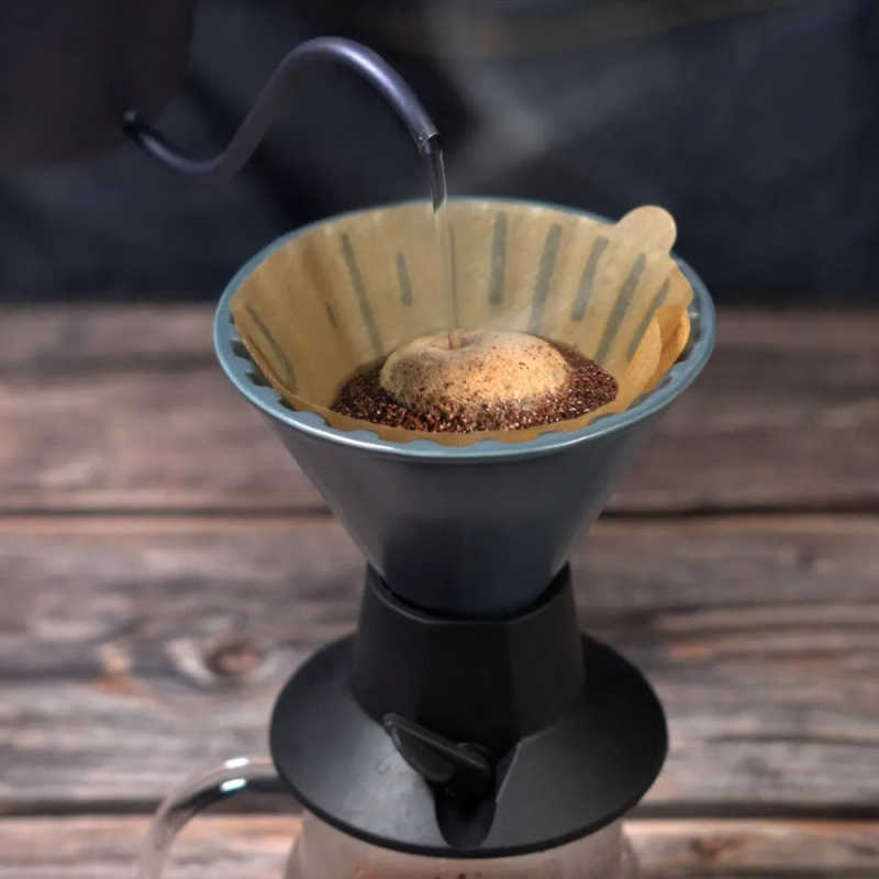 Taiwan V60 Coffee Filter Cup Ceramic Drip Cup Coffee Filter Cup Hand-Brewed Coffee Filter Cup Drip Pot