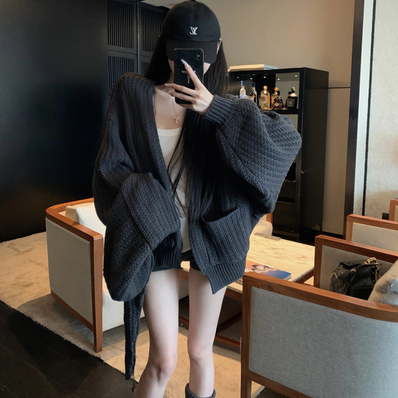 021Ope Korean Style Lazy 1000g Textured Batwing Sleeve Sweater Warm Thick Knit Cardigan 021Ope Korean Style Lazy 1000g Textured Batwing Sleeve Sweater Warm Thick Knit Cardigan