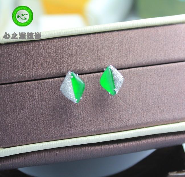 (Xingjia Workshop) Emerald Conformal Ear Needle Personalized Custom K Gold Inlay 101192