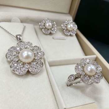 Natural freshwater pearl flower jewelry set zircon inlaid pearl necklace earrings stud ring three-piece set