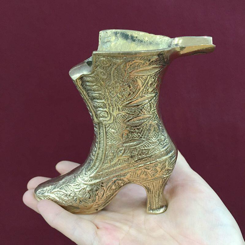 Copper Cigarette Ash Trays Pakistan Bronzer Bronze Boots Shoes for Tobacco Cylinders Shoes