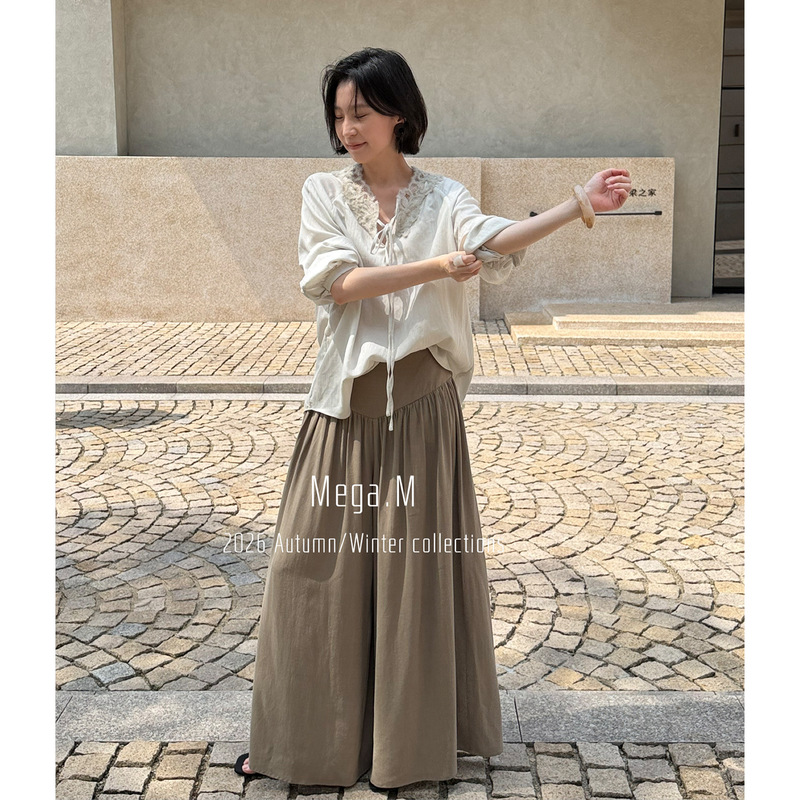 Mega.M Margemeng 2026 Autumn New Style Versatile Slimming Korean Style Pleated Wide-Leg Skirt Pants for Women