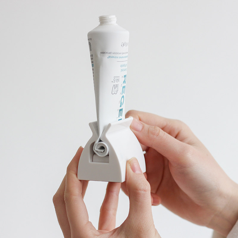 Automatic toothpaste squeezer Single child creative lazy toothpaste squeezer artifact Household paste squeezer manual toothpaste holder