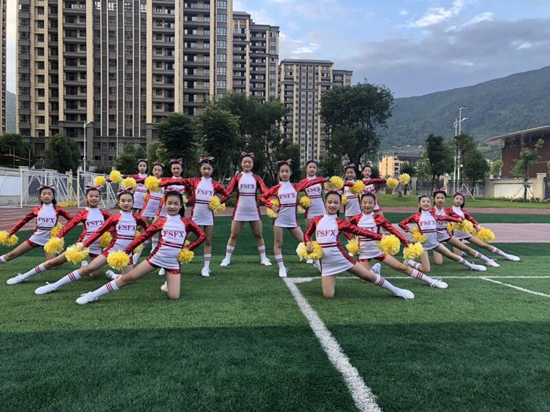 The new children's cheerleading performance costumes primary and secondary school sports meeting adult suit aerobics competition performance clothing