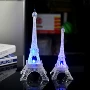 Tháp Eiffel Ánh sáng ban đêm đầy màu sắc Đèn LED Flash chậm Flash Acrylic Trang trí nhỏ Đồ chơi Quà tặng các đồ trang trí bàn làm việc