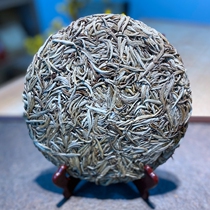 2021 head spring great white spring tip silver mYunnan lunar light white tea single bud 357 gr cake tea