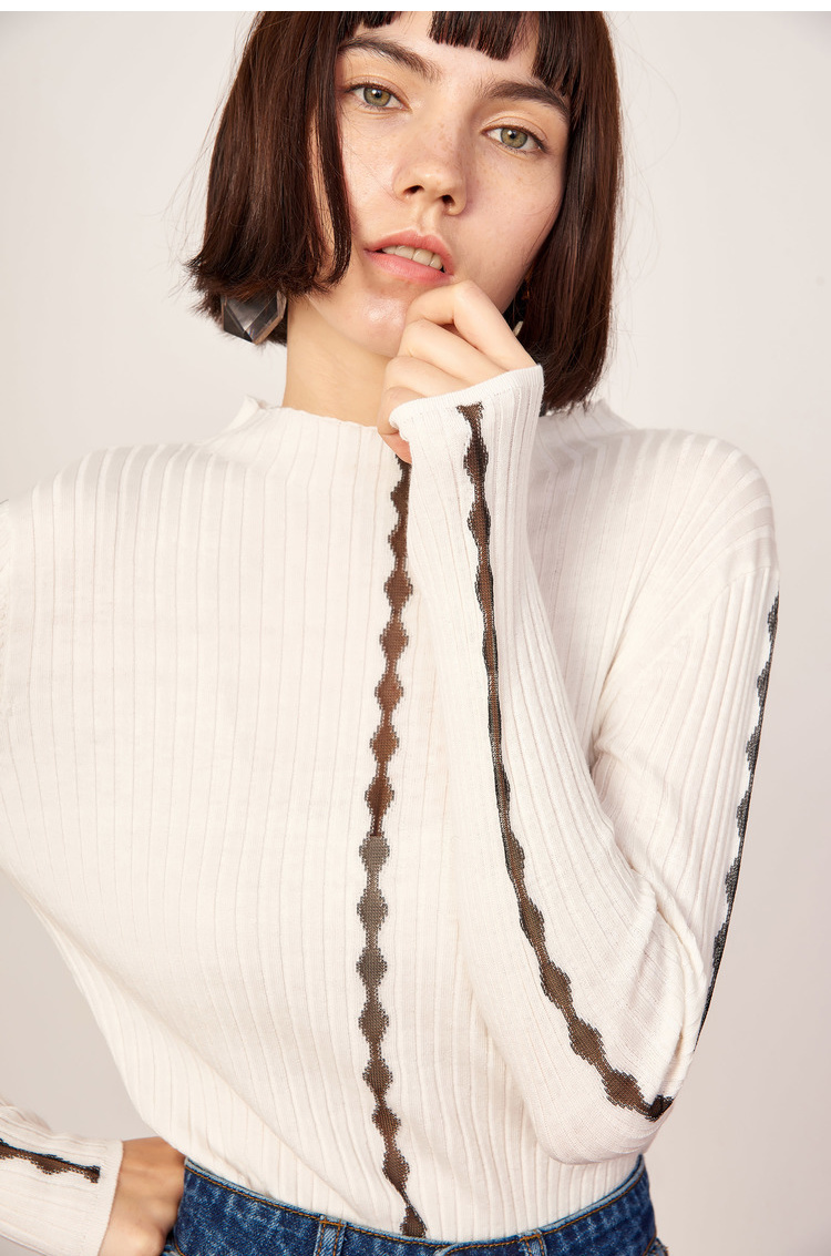 Lily2019春新款女装修身版型,打底衫,蕾丝镂空打底衫套头针织衫