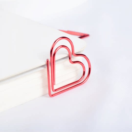Lingqi new love red paper clip bookmark hand ledger peripheral learning stationery metal gift Taobao hot sale