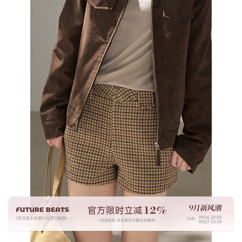 [in Stock] Future Beats Wool Blend Houndstooth Chanel-Style Fashion Plaid Straight Shorts