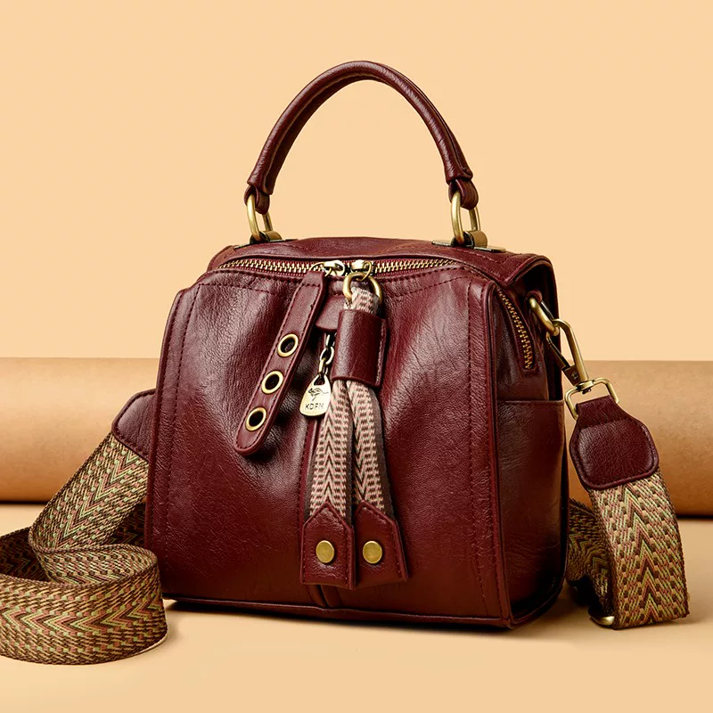 Boston bag, one-shoulder bag, shoulder bag, universal pillow, genuine leather