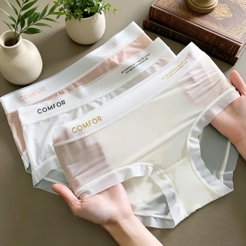 Girls' Ice Silk Seamless Panties, Mid-Waist, Antibacterial, Breathable, Quick-Drying, Non-Binding, Triangle Briefs for Young Girls