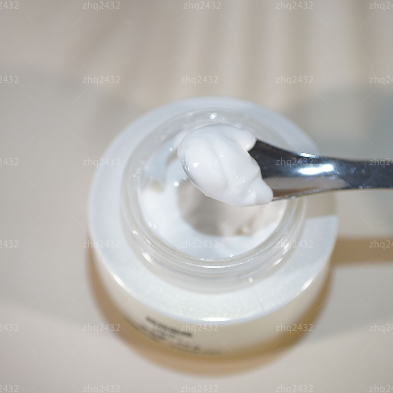 冬天脸特别干？2026护肤新方案教你搞定！