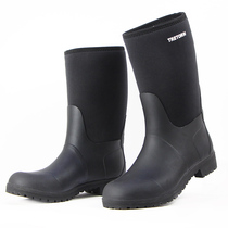 Quality outdoor medium and high barrel fishing shoes Cow brown water shoes large size jungle shoes waterproof non-slip wear-resistant rubber shoes galoshes