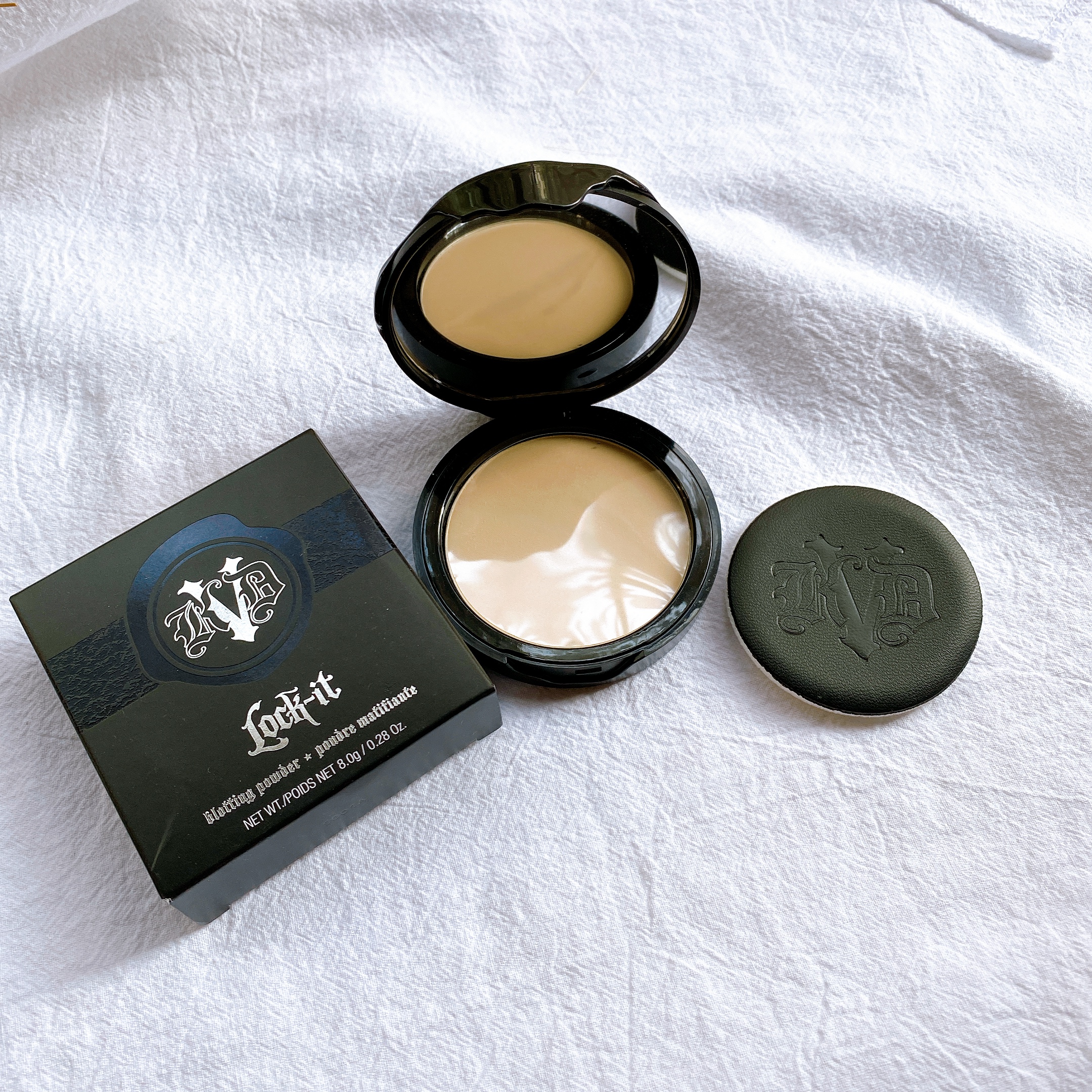 Master of Soft Focus~KVD Kat Von D Setting Powder Powder Compact light fair Matte Oil Control Refill