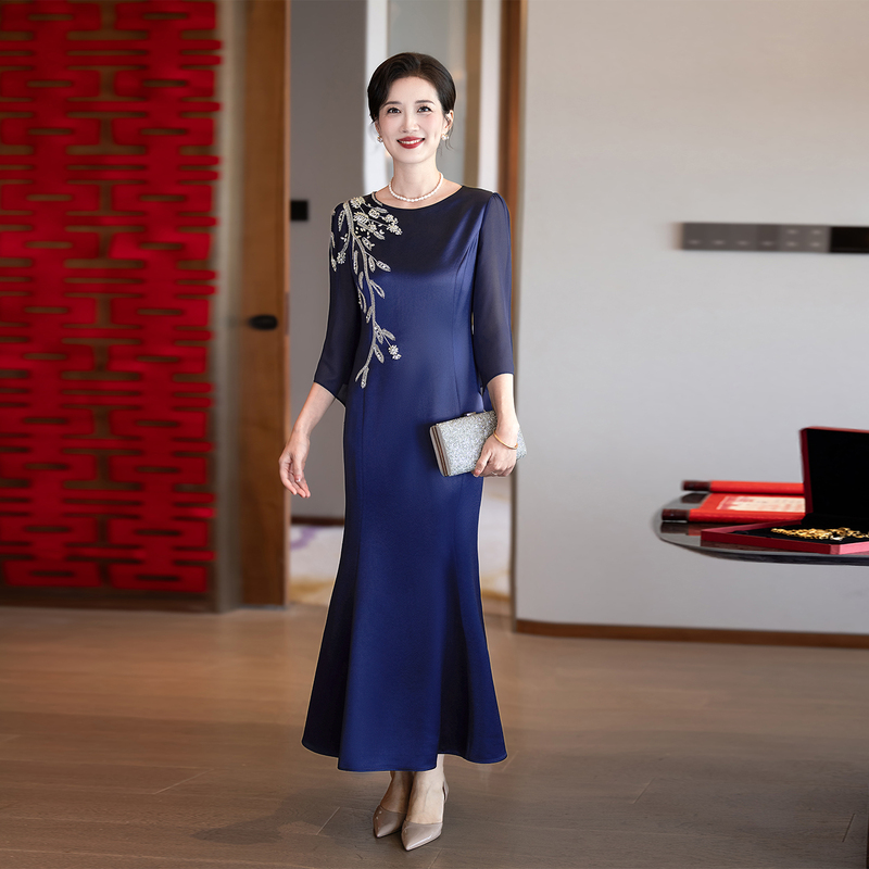 Yutengqi Mother-In-Law's Wedding Banquet Dress, Mother's Wedding Banquet Cheongsam, Beaded High-End Light Luxury Banquet Dress Yutengqi Mother-In-Law's Wedding Banquet Dress, Mother's Wedding Banquet Cheongsam, Beaded High-End Light Luxury Banquet Dress